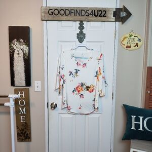 TAOHUADAO Floral Blouse Size Medium